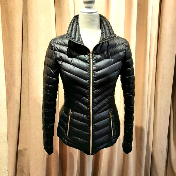 Kenneth Cole down jacket - Picture 2 of 10